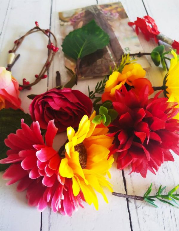 Frida Kahlo DIY Flower Crown