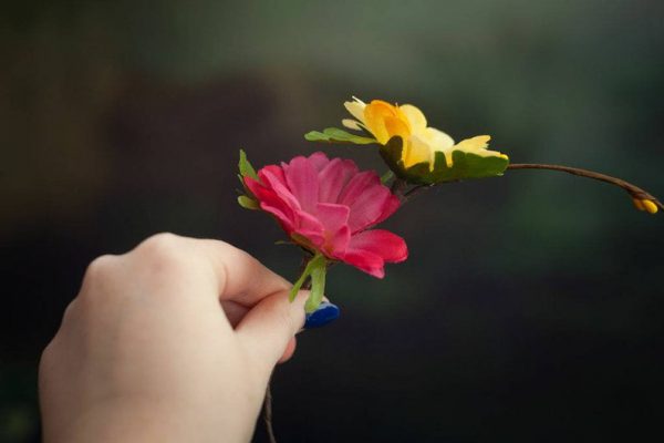 DIY Frida Kahlo Flower Crown Making Kit - Image 5