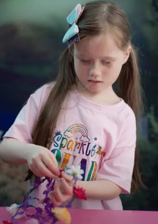 How to make a flower crown for children Screenshot 2020 09 06 at 12.33.24