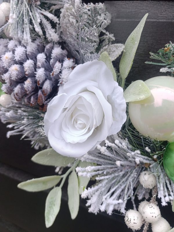Flocked White, Green and Silver Christmas Wreath - Image 6