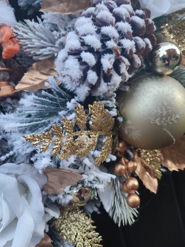Golden Santa 60cm Glam Wreath - Image 2