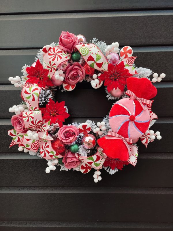 Pink and Red Candy themed Christmas wreath - Image 4