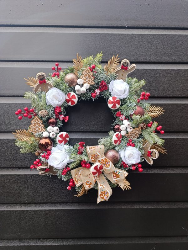 Gingerbread Christmas Wreath 50cm Handmade – Snowy Spruce, White Roses, Gold Foliage, Candy Canes & Gingerbread Men - Image 13