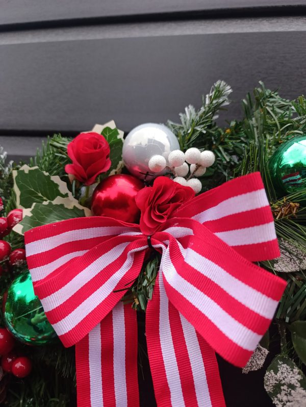 Handmade Festive Christmas Door Wreath – 60 cm, Red, White & Green, Artificial Spruce, Berries & Ribbons - Image 3