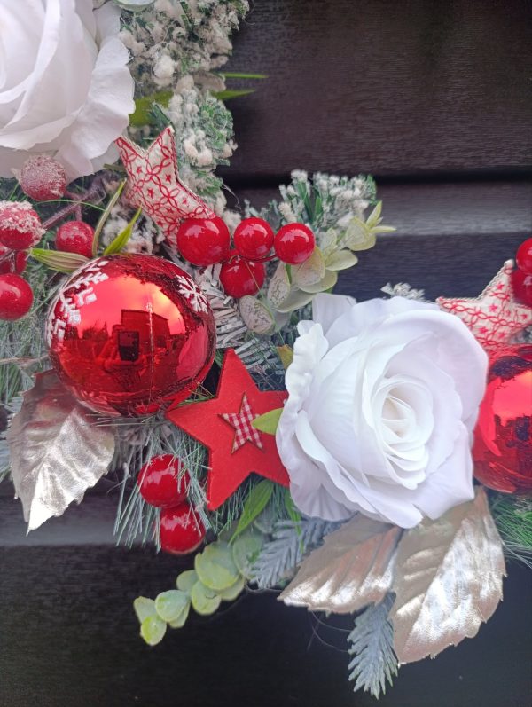 Red, White & Silver Christmas Wreath - Handmade 50cm Traditional Style Wreath with Flowers, Berries & Baubles - Image 4