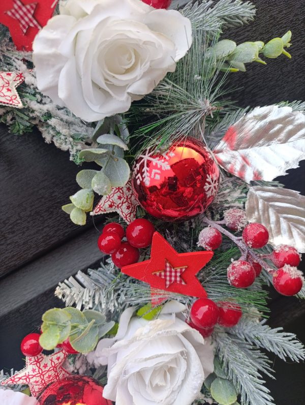 Red, White & Silver Christmas Wreath - Handmade 50cm Traditional Style Wreath with Flowers, Berries & Baubles - Image 6