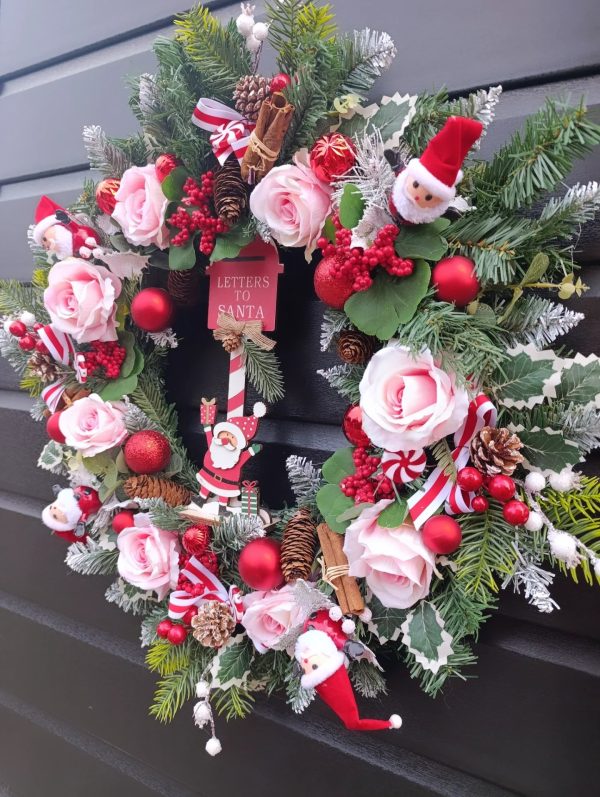 Red and Pink Christmas Wreath - Handmade - Letters to Santa - Festive Door Decoration - Image 2