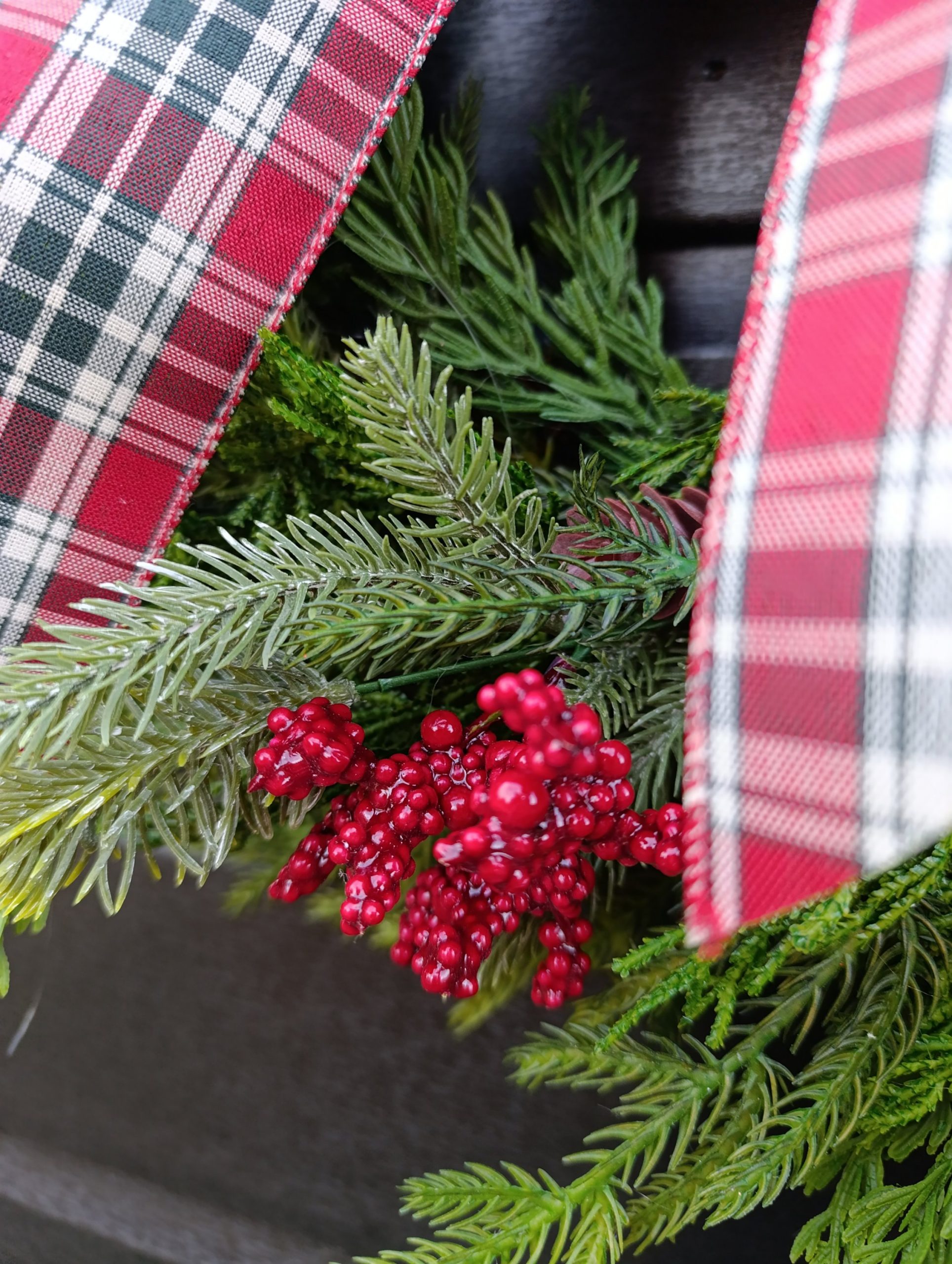 Norfolk Pine and Cedar Real Touch Winter Wreath Norfolk Pine and Cedar Real Touch Winter Wreath - Image 9