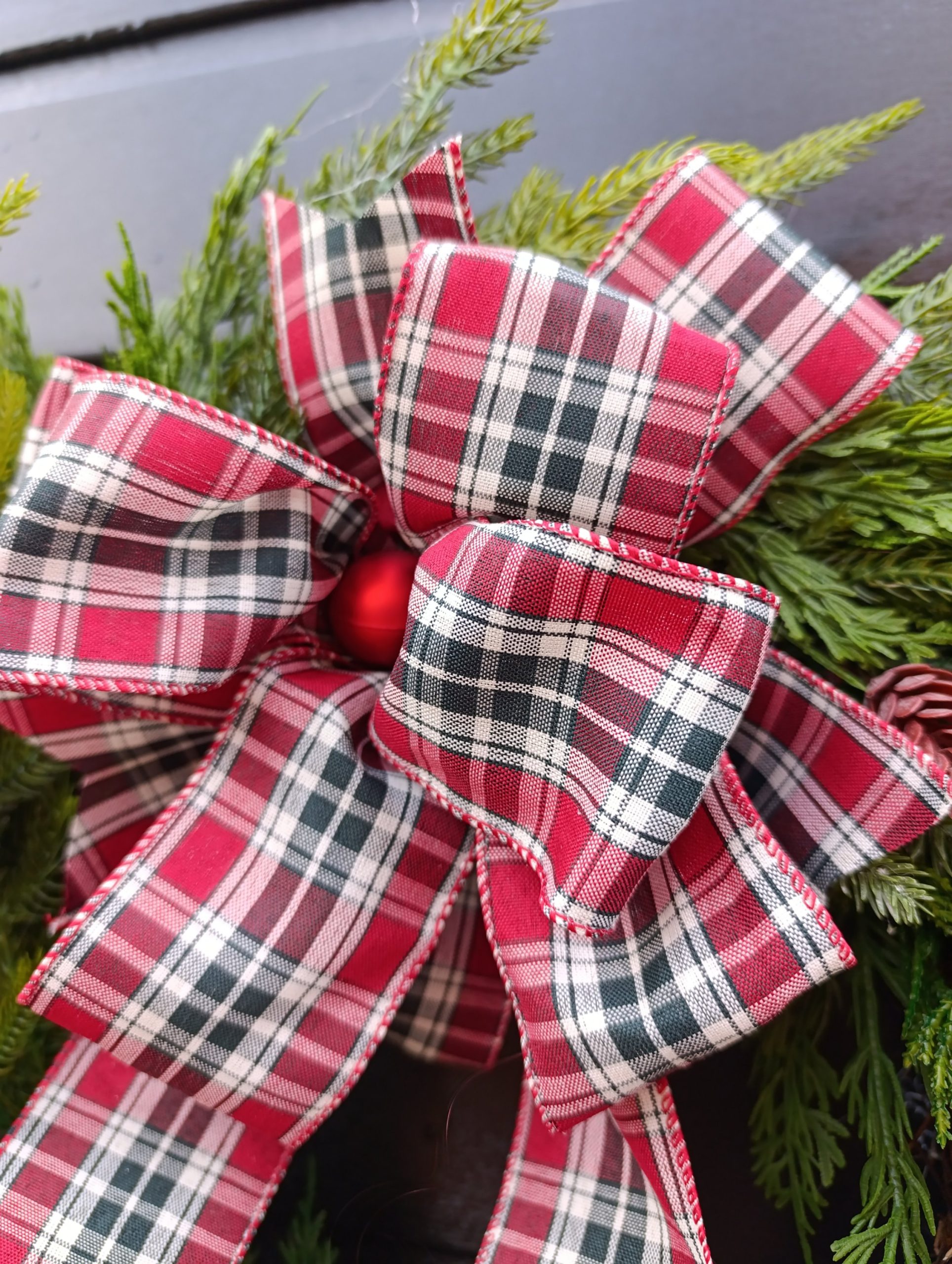 Norfolk Pine and Cedar Real Touch Winter Wreath Norfolk Pine and Cedar Real Touch Winter Wreath - Image 6