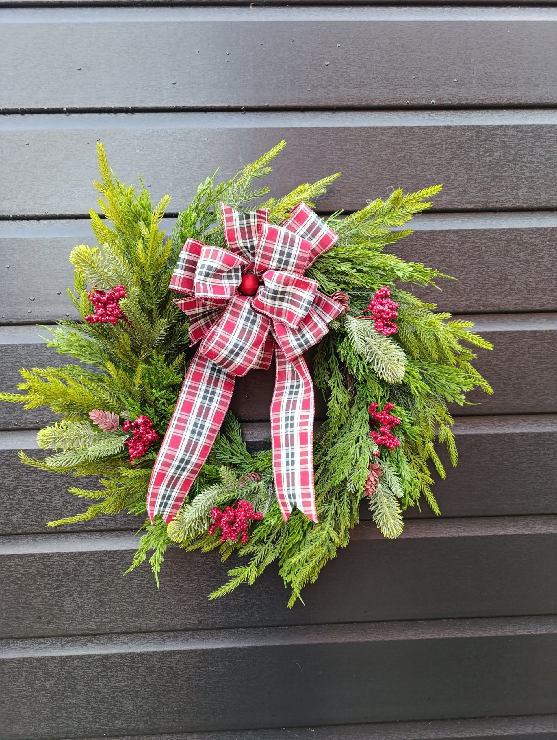 Norfolk Pine and Cedar Real Touch Winter Wreath Norfolk Pine and Cedar Real Touch Winter Wreath - Image 3