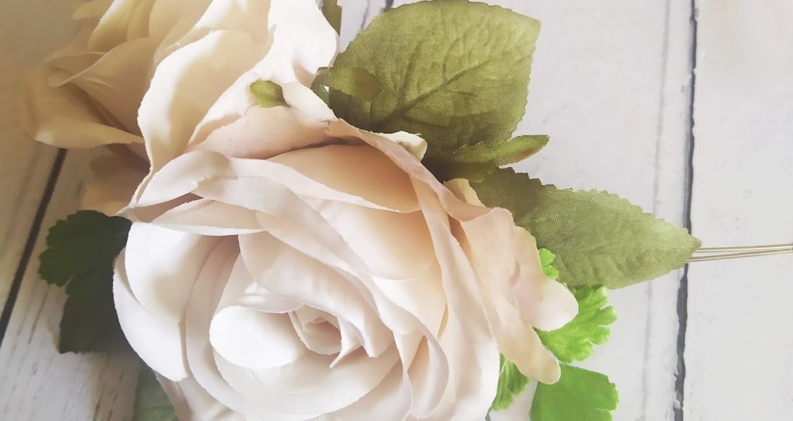 Bespoke Flower Headbands Stunning bespoke flower crown fascinator